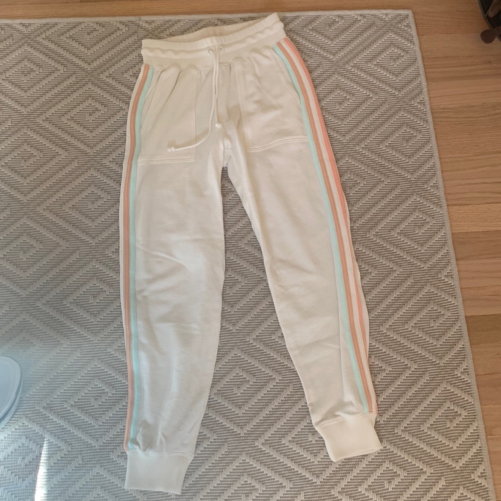 Faherty Molli Jogger - Golden Hour - *NWT - Picture 2 of 9